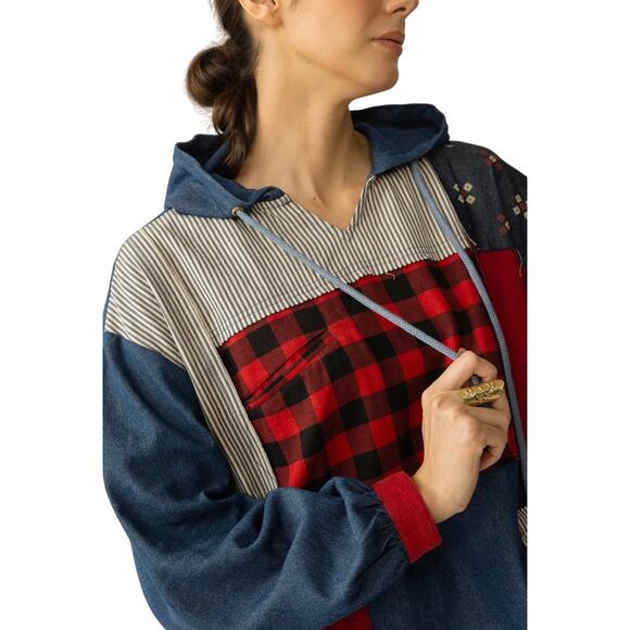 NWT Boutique Boho The Americana Patchwork Hoodie in Cherry Denim - Picture 4 of 5